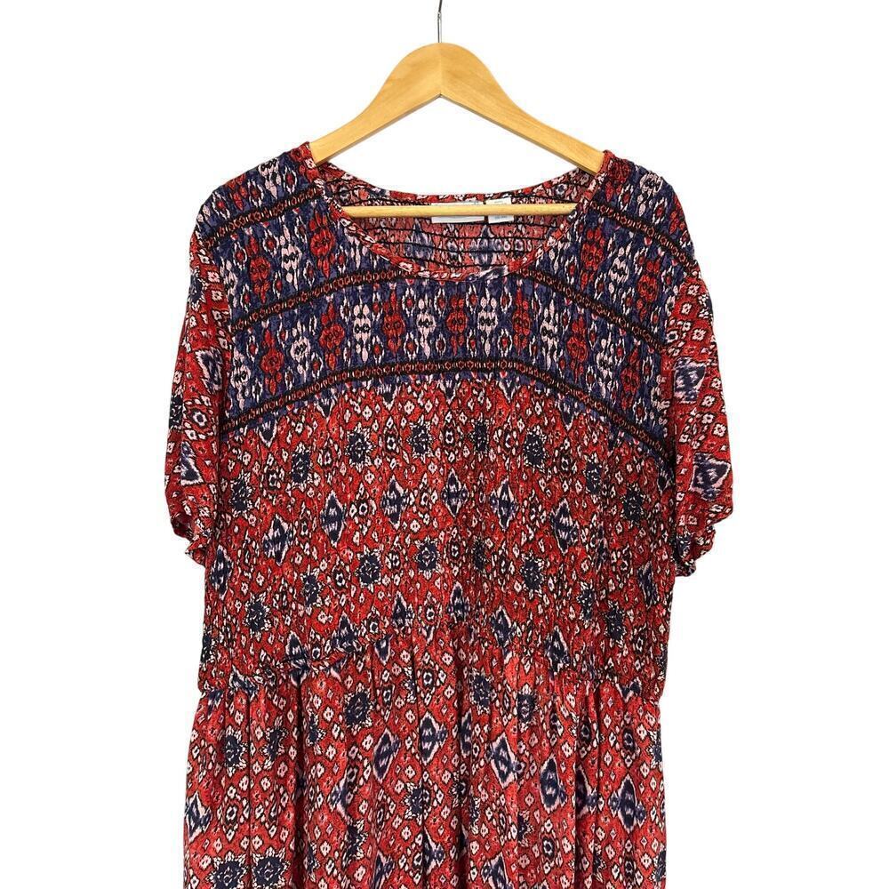 Women’s National Size 2X Red White & Blue Short Sleeve Maxi Dress.